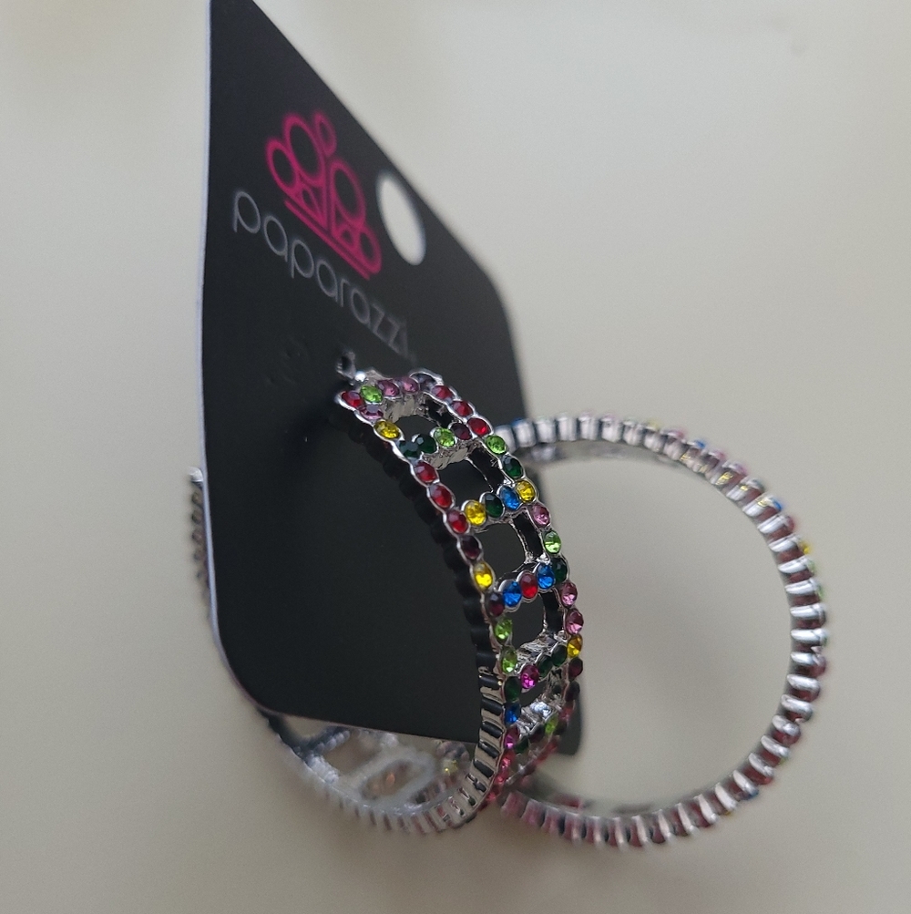 Paparazzi Colorful Rhinestone Open-Link Hoop Earrings - Picture 3 of 3